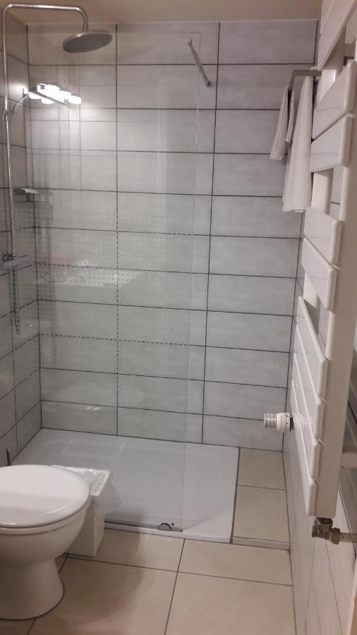 Hebergement Confort Comfortlogies La Fontanella 拉罗什-阿登 外观 照片