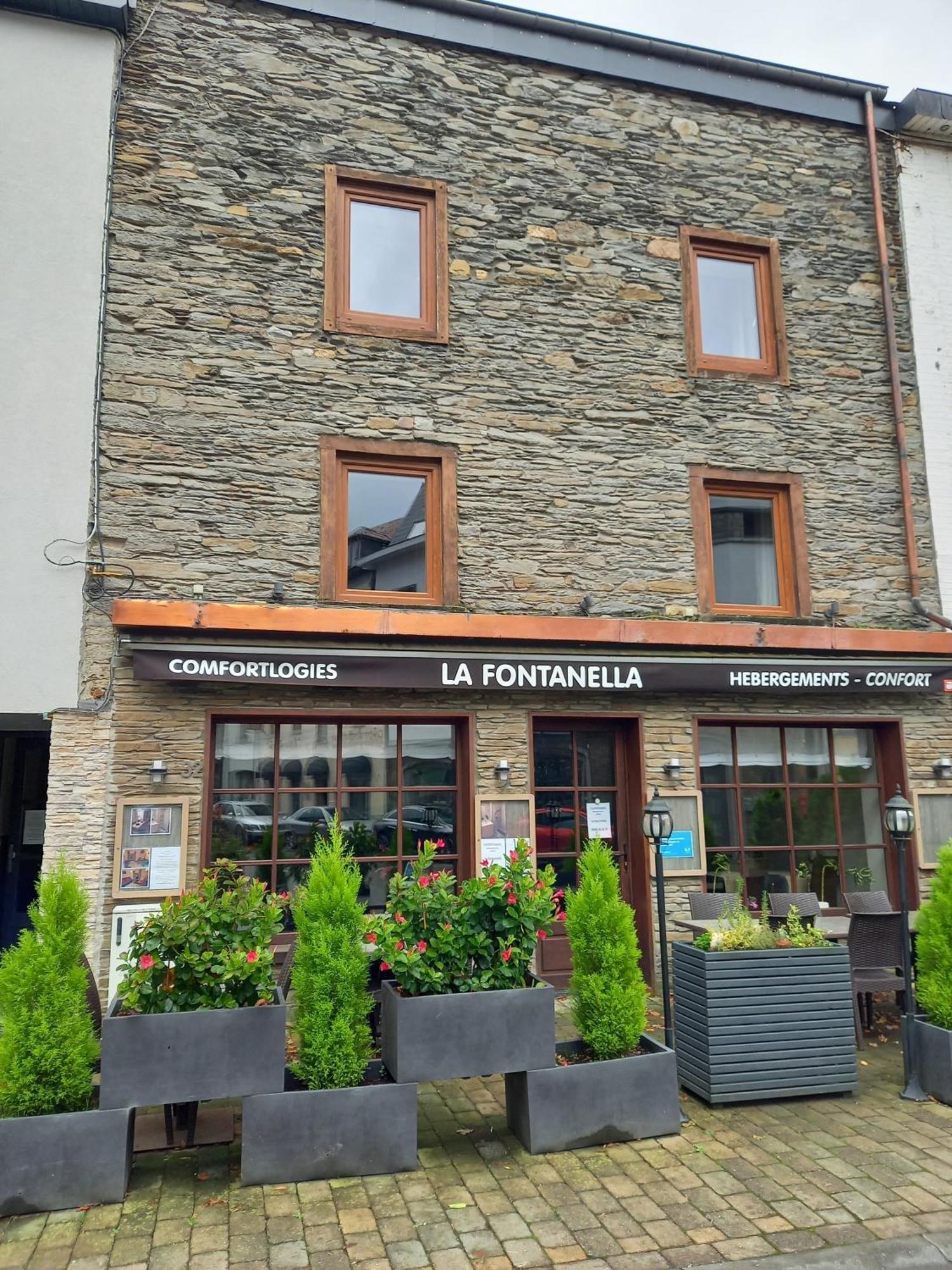 Hebergement Confort Comfortlogies La Fontanella 拉罗什-阿登 外观 照片